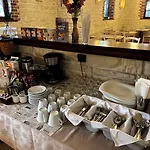 Boutique Joyce With Free Parking 4*