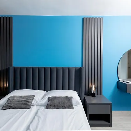 Boutique Joyce With Free Parking * Μεντουλίν