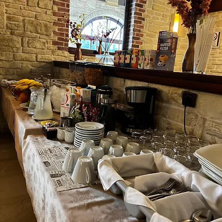 Bed & Breakfast Boutique Joyce With Free Parking