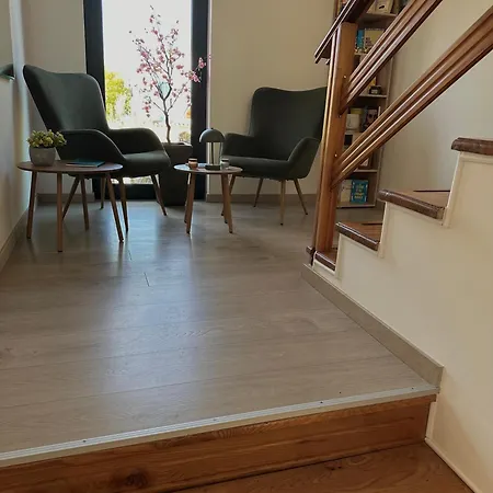 Bed & Breakfast Boutique Joyce With Free Parking 3*