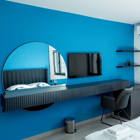 Boutique Joyce With Free Parking Bed & Breakfast