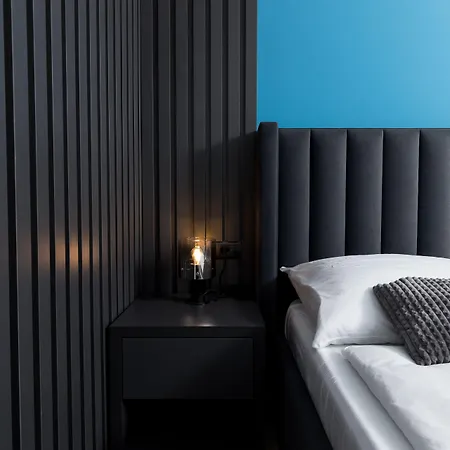 Boutique Joyce With Free Parking Bed & Breakfast