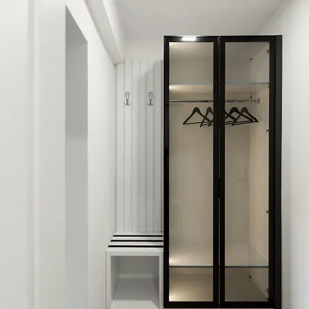 Bed & Breakfast Boutique Joyce With Free Parking