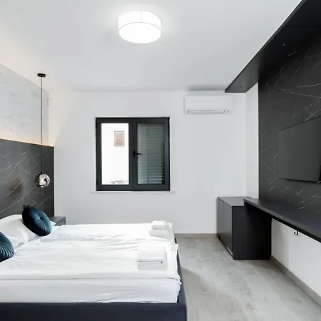 Boutique Joyce With Free Parking فندق مبيت وإفطار