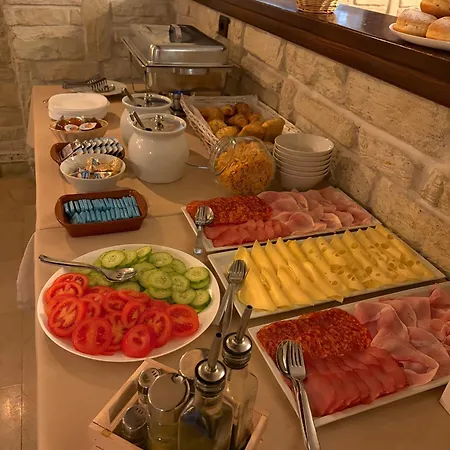 Bed and breakfast Boutique Joyce With Free Parking