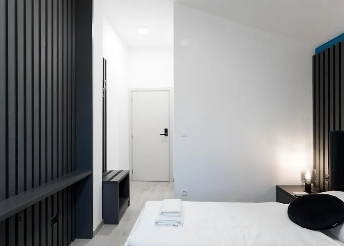 Bed and breakfast Boutique Joyce With Free Parking 4*