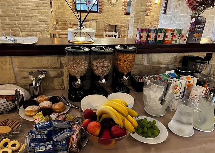 Bed & Breakfast Boutique Joyce With Free Parking